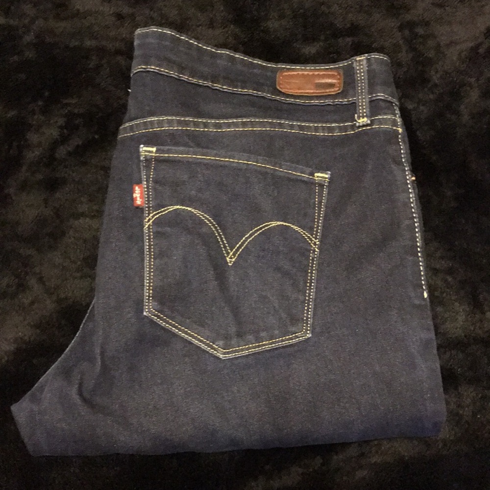 Women’s jeans